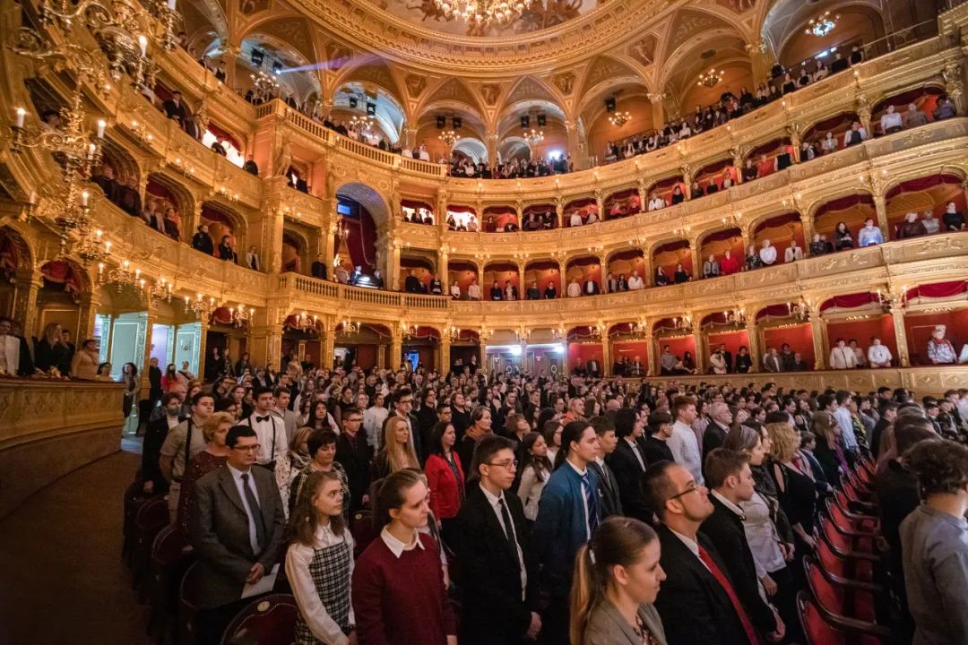 历时五年,掷金上亿,匈牙利国家歌剧院再现十九世纪辉煌 (http://www.cngai.com/) 艺教资讯 第17张