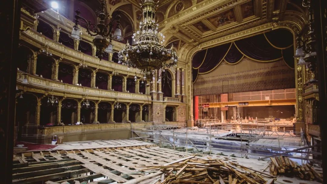 历时五年,掷金上亿,匈牙利国家歌剧院再现十九世纪辉煌 (http://www.cngai.com/) 艺教资讯 第19张