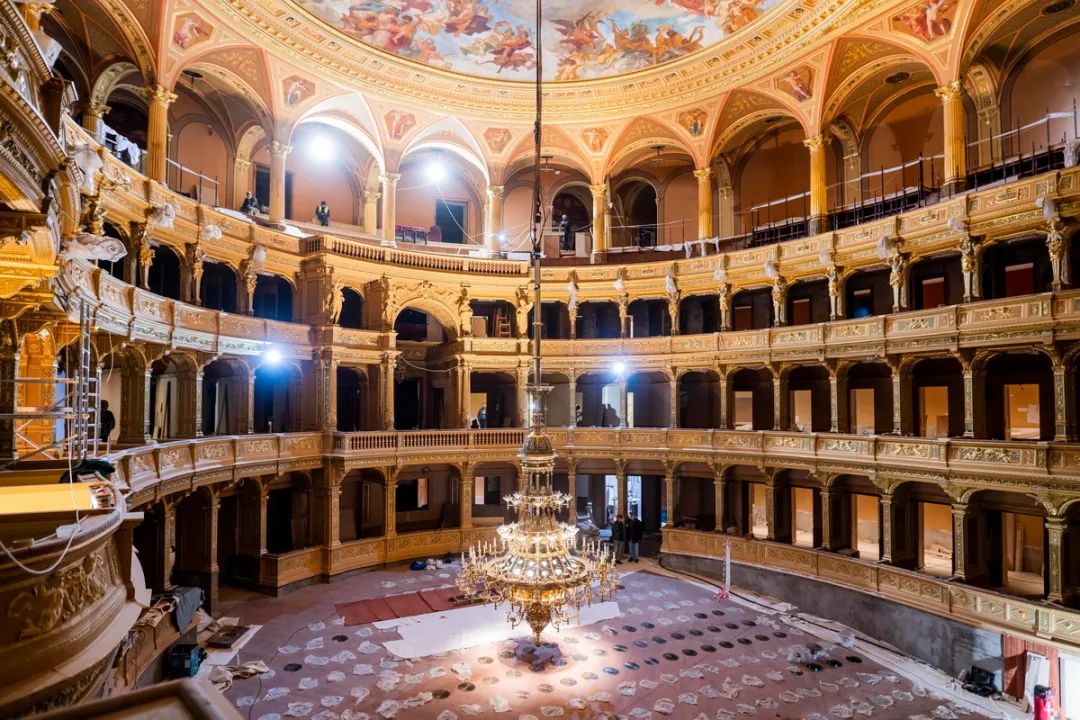 历时五年,掷金上亿,匈牙利国家歌剧院再现十九世纪辉煌 (http://www.cngai.com/) 艺教资讯 第14张
